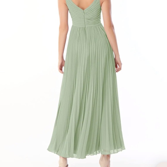 Azazie Raychelle Dusty Sage Bridesmaid Dress - Picture 1 of 2